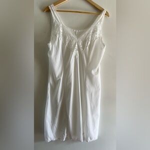 Lace Slip White LARGE